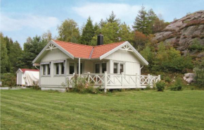 Mjörn, Hjälteby